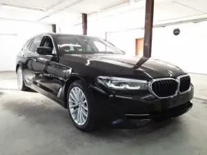 BMW 5 Series Touring 530e 2022