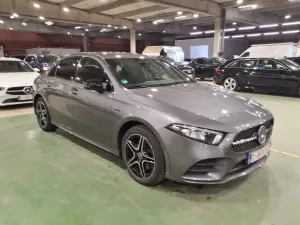 Mercedes-Benz A 250e AMG Line 2021