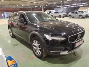 Volvo V90 Cross Country B6 Pro 2021