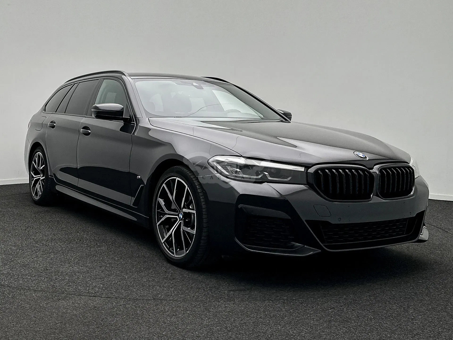 BMW 5 Series Touring 520d M Sport 2021