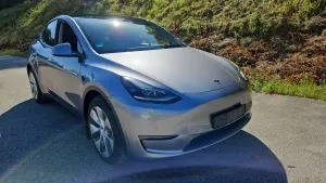 Tesla Model Y Long Range 2023