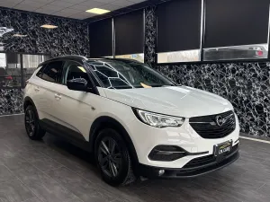 Opel Grandland 1.5 Elegance 2021