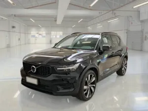 Volvo XC40 T5 R-Design 2022