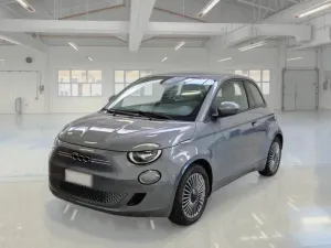 Fiat 500 e Icon 2023