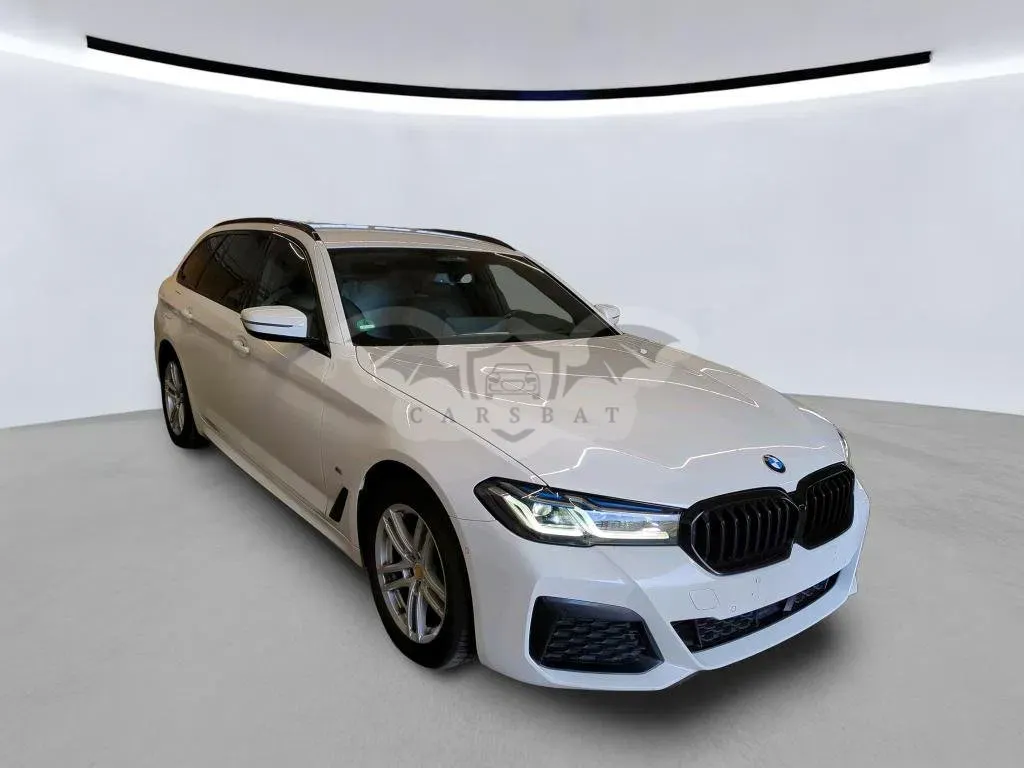 BMW 5 Series Touring 520d 2022