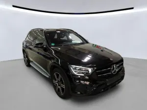 Mercedes-Benz GLC 200d 2021