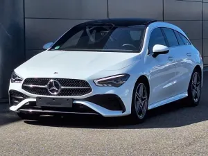 Mercedes-Benz CLA Shooting Brake 200d AMG Line 2025