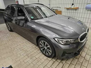 BMW 3 Series Touring 330e Sport Line 2020