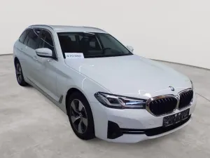 BMW 5 Series Touring 520d 2022