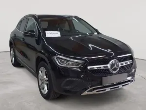 Mercedes-Benz GLA 220d progressive 2023