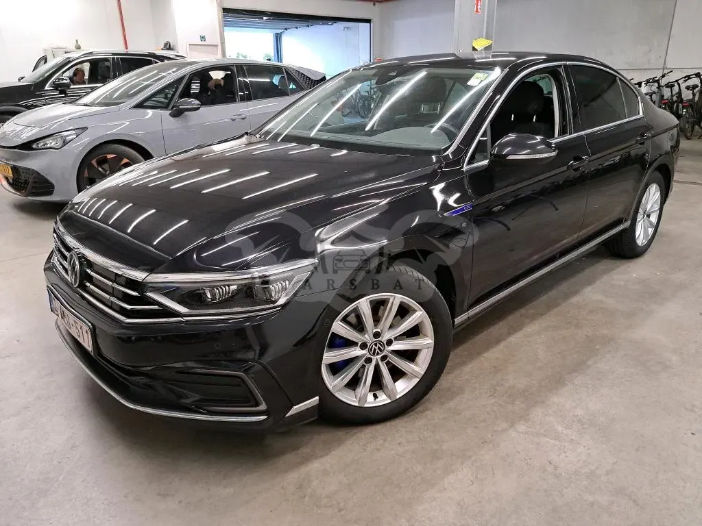 Volkswagen Passat GTE 1.4 TSI Business 2021
