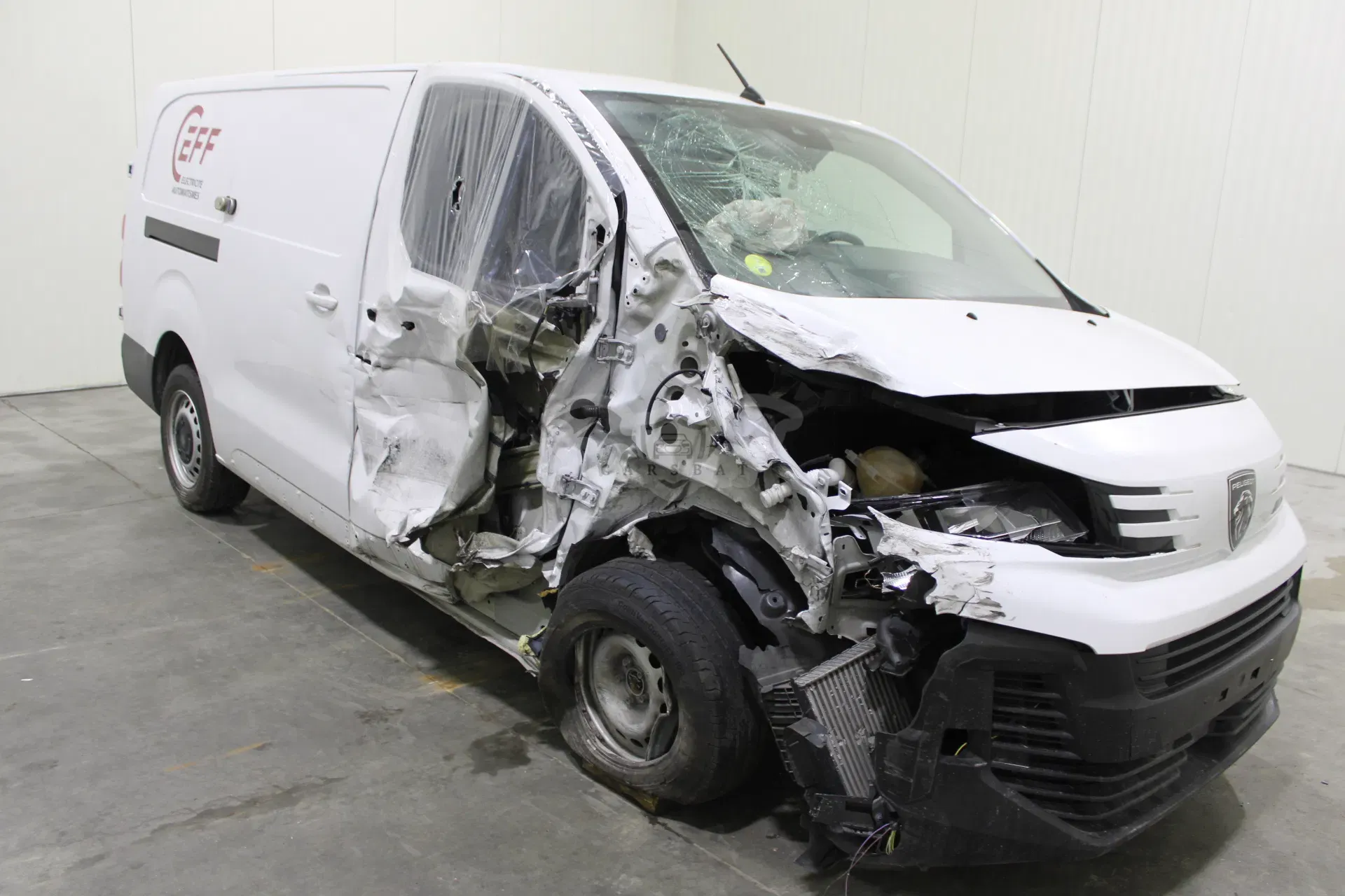 Peugeot Expert 2.0 2025