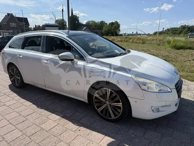 Peugeot 508 SW 2.2 HDI 2011