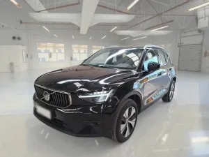 Volvo XC40 T4 Core 2023