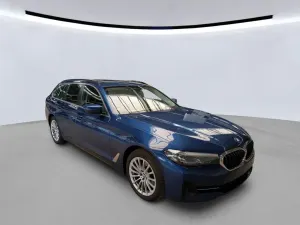 BMW 5 Series Touring 520d 2022