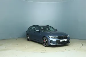 BMW 3 Series Touring 320i M Sport 2025