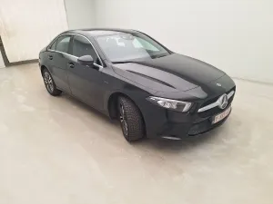 Mercedes-Benz A 250e 2021