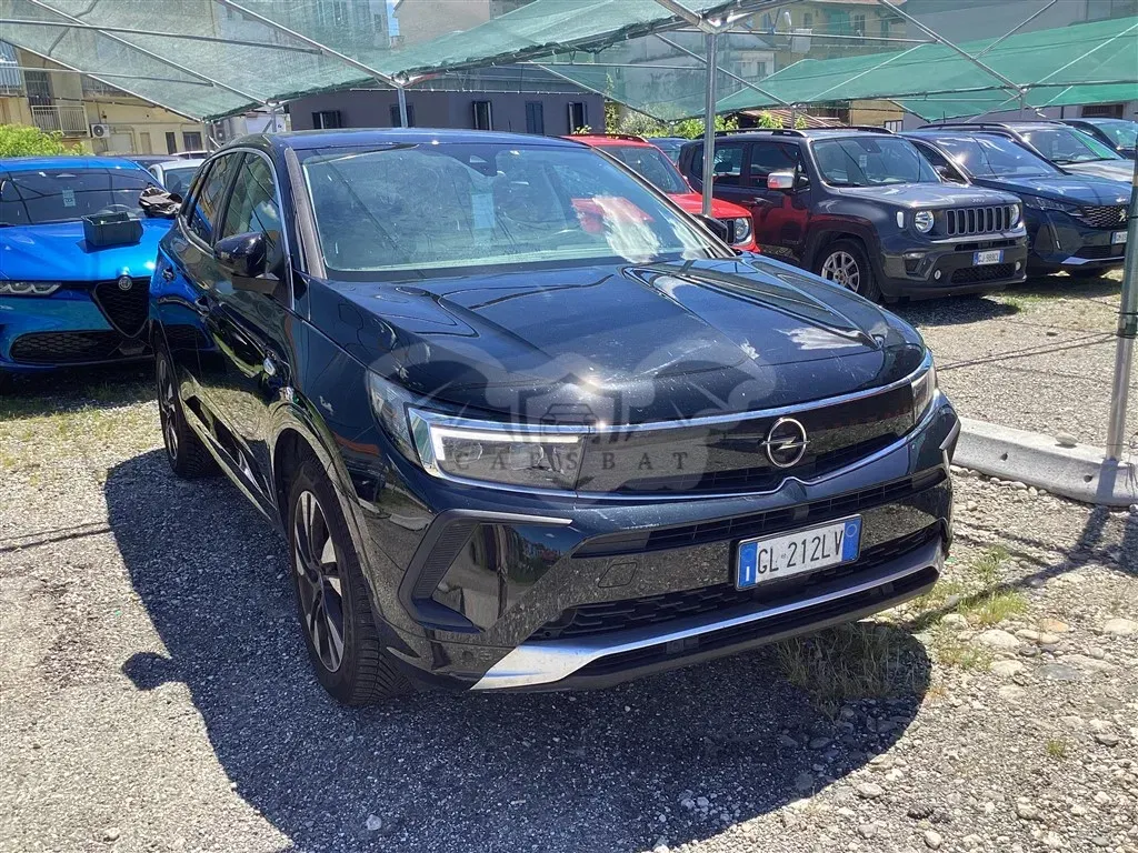 Opel Grandland 1.5 Business Elegance 2022