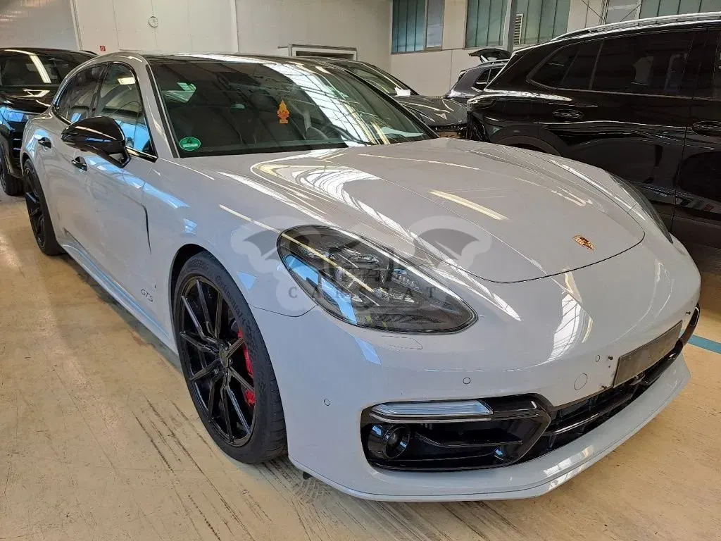 Porsche Panamera GTS 4.0 2018