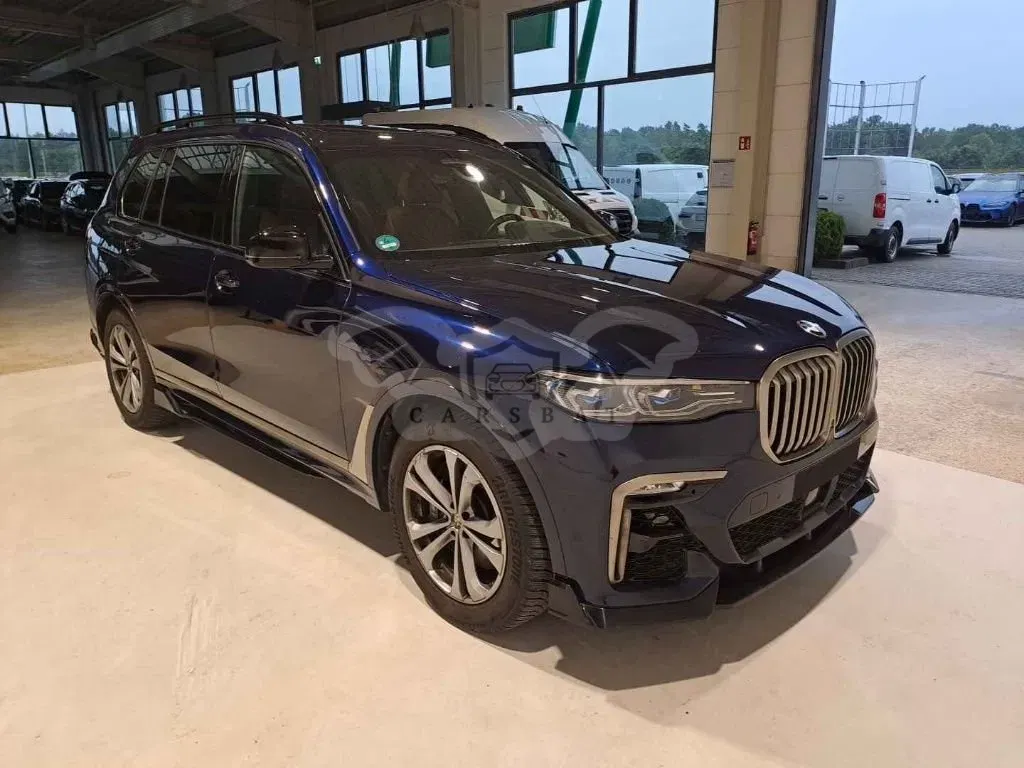 BMW X7 M 60i 2022