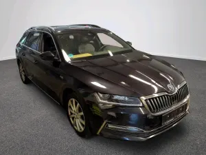 Skoda Superb Combi 2.0 TDI L&K 2022