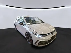 Volkswagen Golf GTI 2.0 TSI 2023