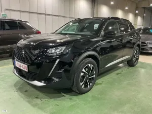 Peugeot 2008 1.2i Active Pack 2022