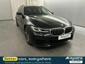 BMW 5 Series Touring 520d 2023