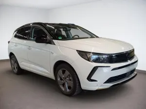 Opel Grandland 1.2 Ultimate 2024