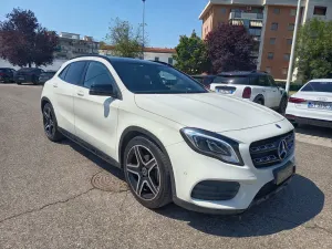 Mercedes-Benz GLA 200d Business 2018