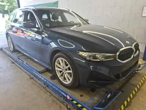 BMW 3 Series Touring 318d 2023