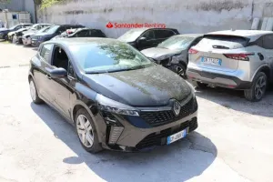 Renault Clio Authentic 2025