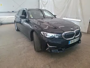 BMW 3 Series Touring 318d Luxury 2020