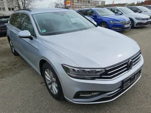 Volkswagen Passat Variant 2.0 TDI Business 2022