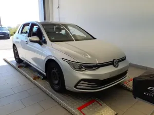 Volkswagen Golf 1.0 eTSI Life 2022