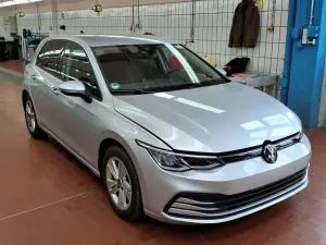 Volkswagen Golf 2.0 TDI Life 2023