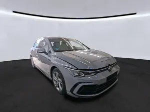 Volkswagen Golf 1.5 eTSI R-Line 2024
