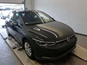 Volkswagen Golf 2.0 TSI Style 2024