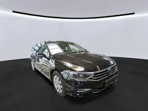 Volkswagen Passat Variant 2.0 TDI Business 2023
