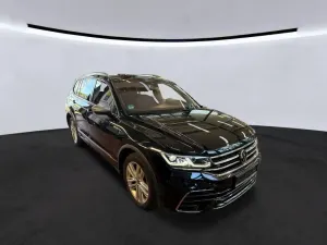 Volkswagen Tiguan Allspace 2.0 TDI R-Line 2023