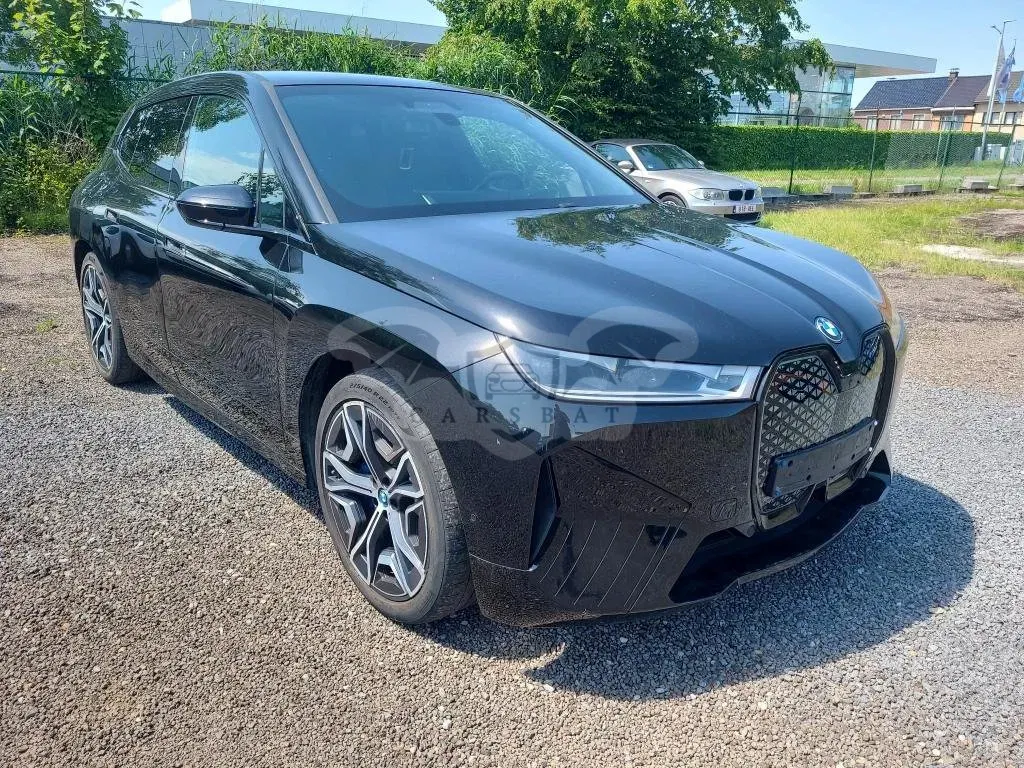 BMW iX 40 2022