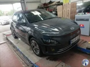 Hyundai Kona Select 2023