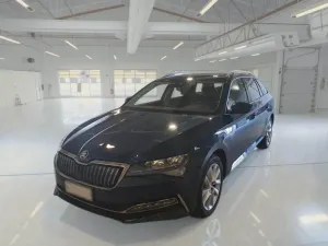 Skoda Superb Combi 1.4 TSI Executive 2021