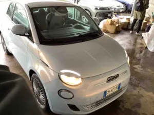 Fiat 500 e 37 kWh La Prima 2021