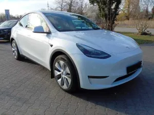 Tesla Model Y Long Range 2023