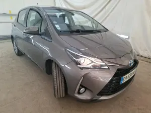 Toyota Yaris 1.5 VVT-i Dynamic Business 2017