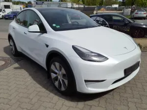 Tesla Model Y Long Range 2023