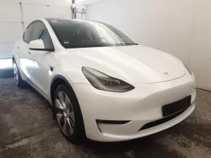 Tesla Model Y Long Range 2023