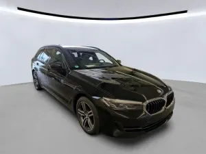 BMW 5 Series Touring 520d 2023