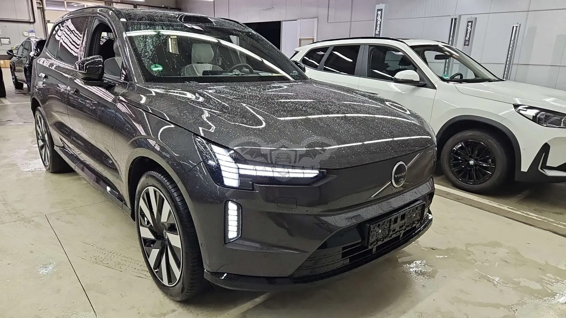 Volvo EX90 Ultra 2025